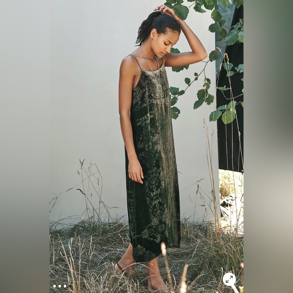 COPY - Anthropologie Floreat Carina Velvet Slip Dress in Muted Green